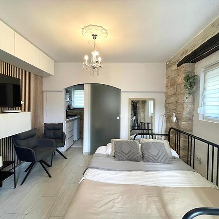 Villa Amore Radini Istrian Romantic Studio With Private Parking And Terrace بروتونيغلا المظهر الخارجي الصورة